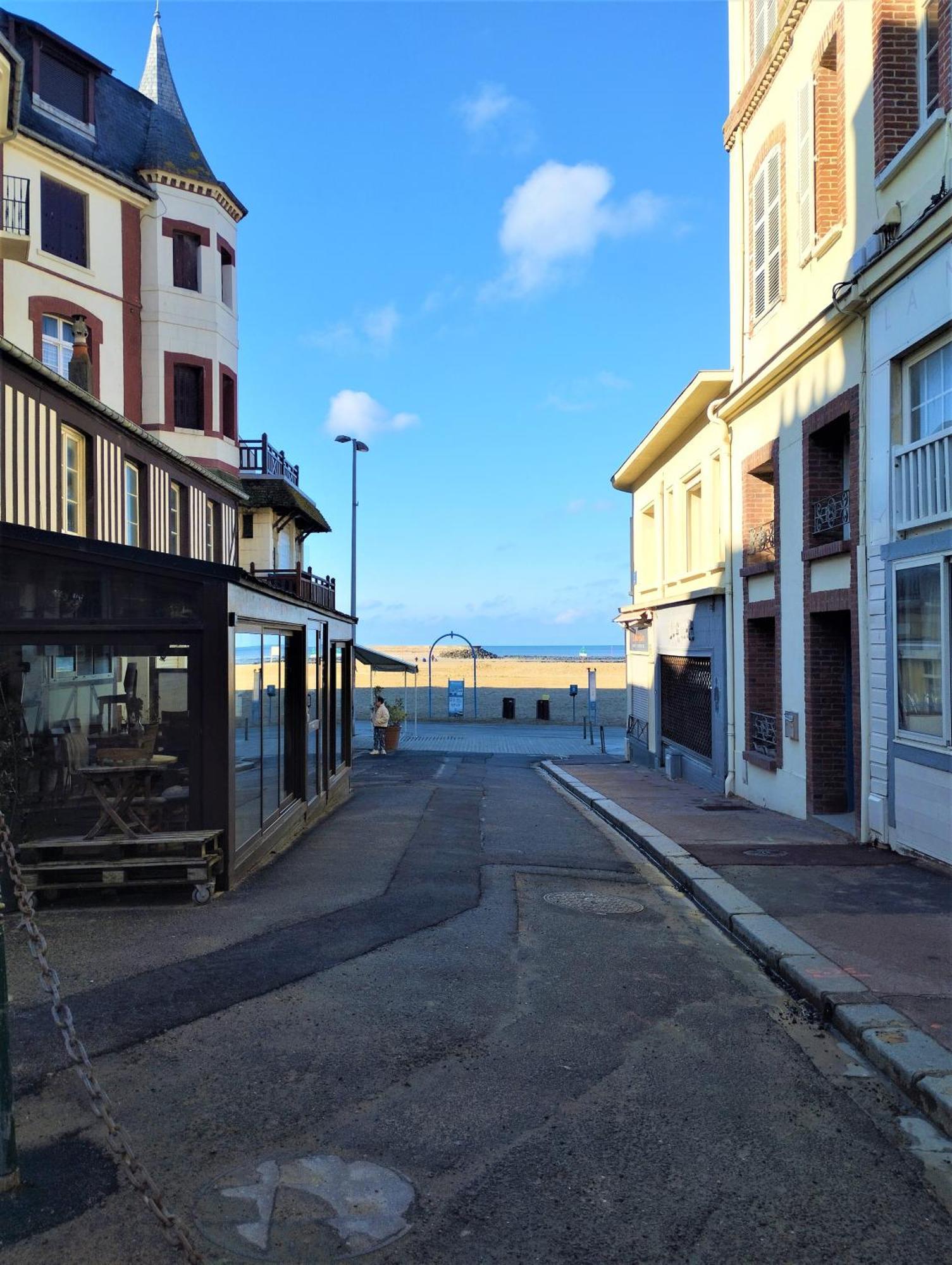 Ferienwohnung Le Capitaine Jack Trouville-sur-Mer Exterior foto